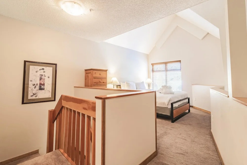 Whistler Vacation Club Lake Placid Lodge - 313