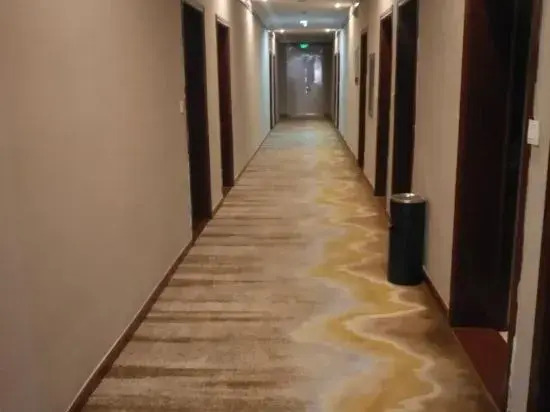 Homeinn Ease Hotel (Bayannur Linhe High-Speed Railway Station)