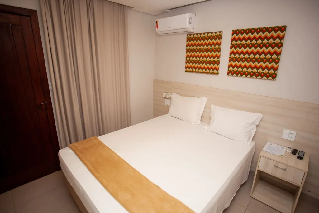 Hotel Encantos de Itaperapuã