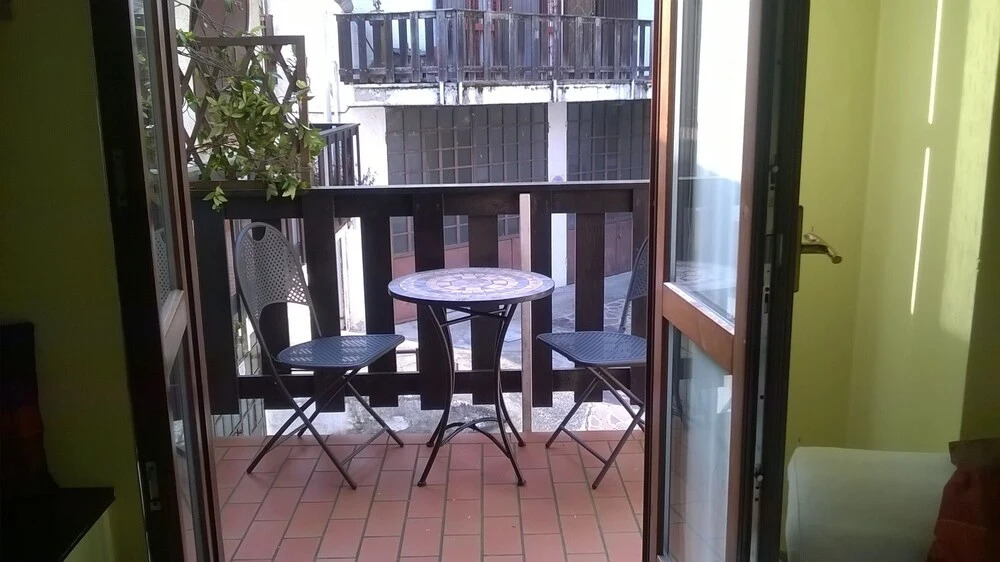 Apartment With one Bedroom in Lesa, With Wonderful Mountain View, Furn