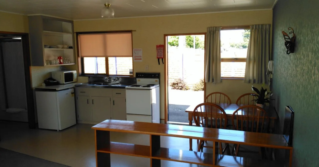 Cherry Grove Motel