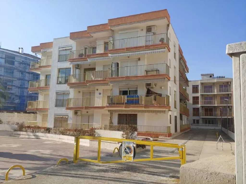 Miramar Serveis - Pins II