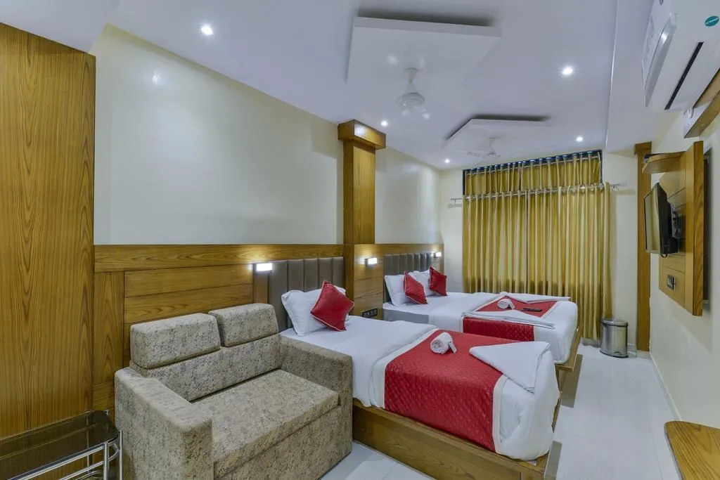 Hotel Residency Park Near Masjid Rly Station South Mumbai