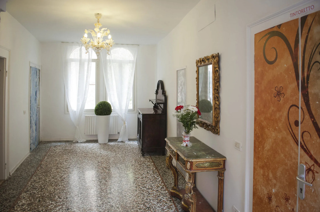Porta Orientalis Venice