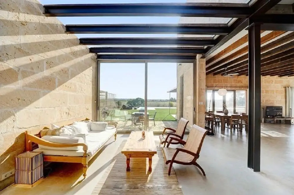 Residence by G Sa Curia Fosca