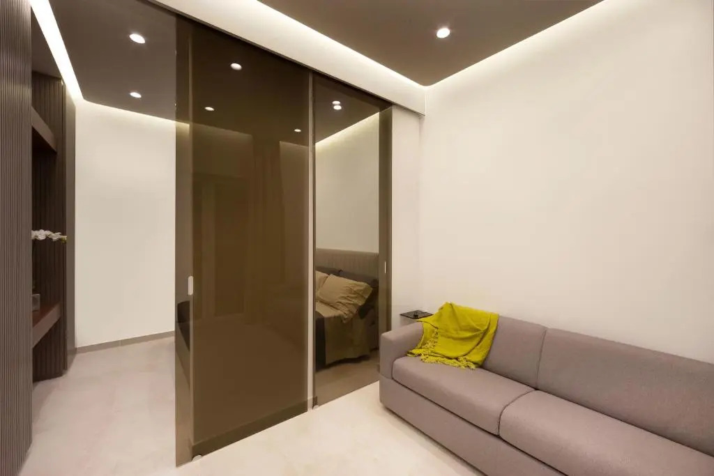 Estate4home - Surreo Luxury