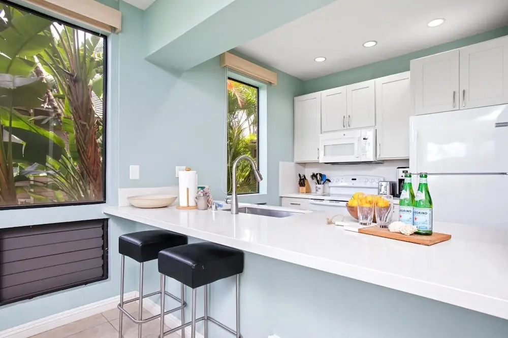 Grand Champions Ocean View 1 BR Sleeps 4 Great for Families Complimentary Car with 6 Nights GCH-121 by KBM