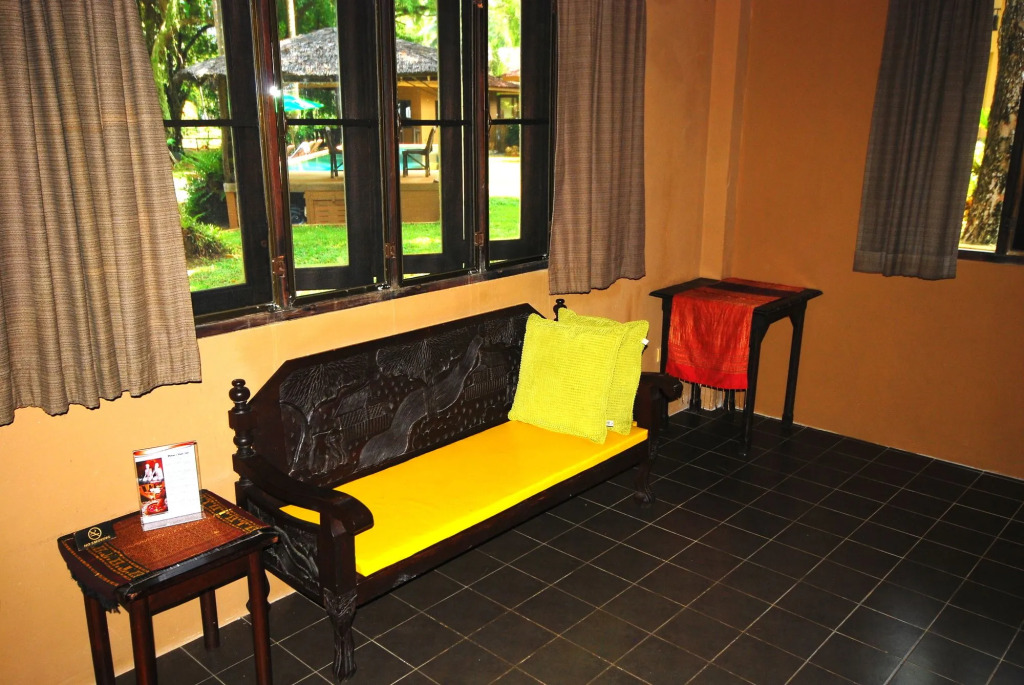 Melina Beach Front Bungalows