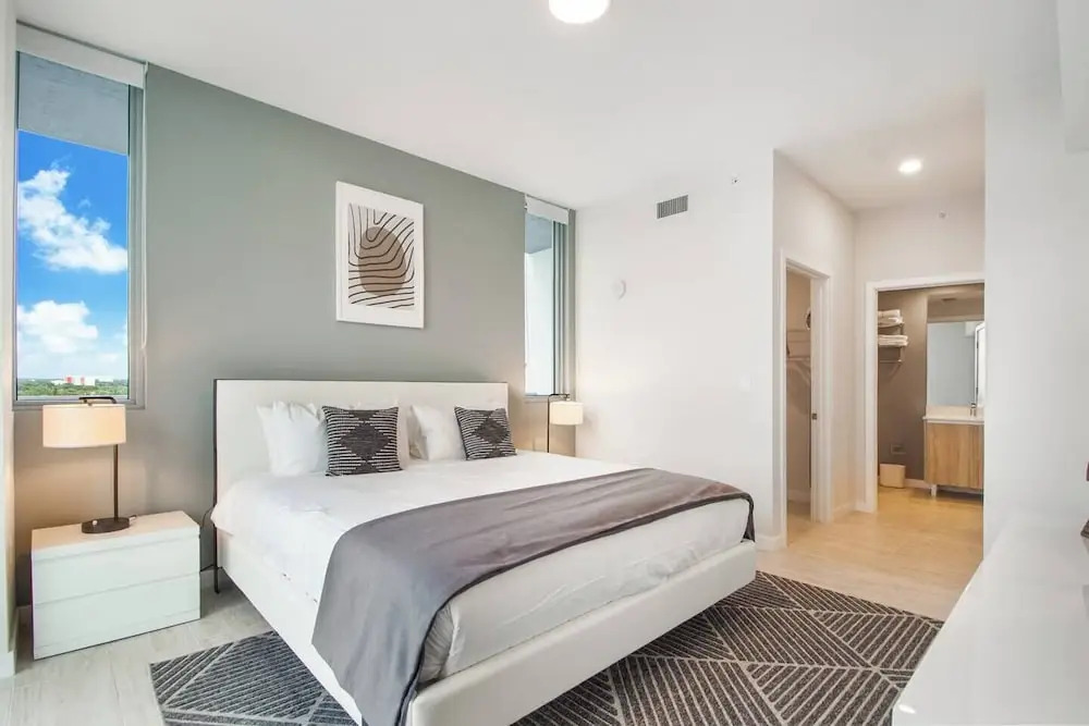 Spacious 2-Bedroom Apartment