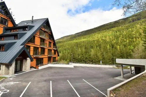 Luxury Apartments Adelka