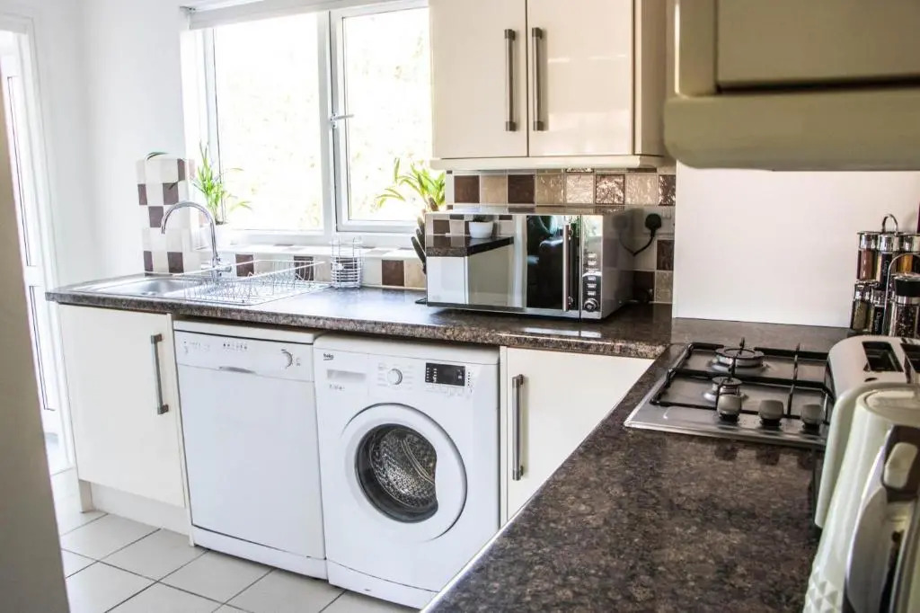Nice 3BD House With Garden Bakersfield Nottingham