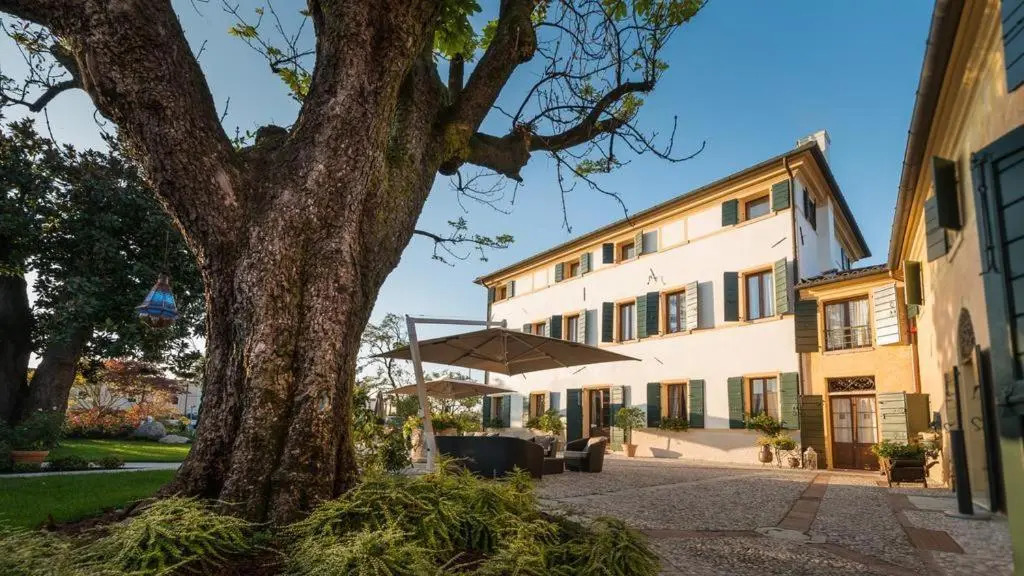 Hotel Donna Lucia