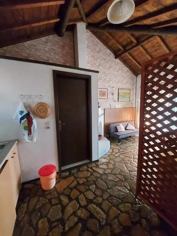 Apartment 800m from Koumeika, Samos