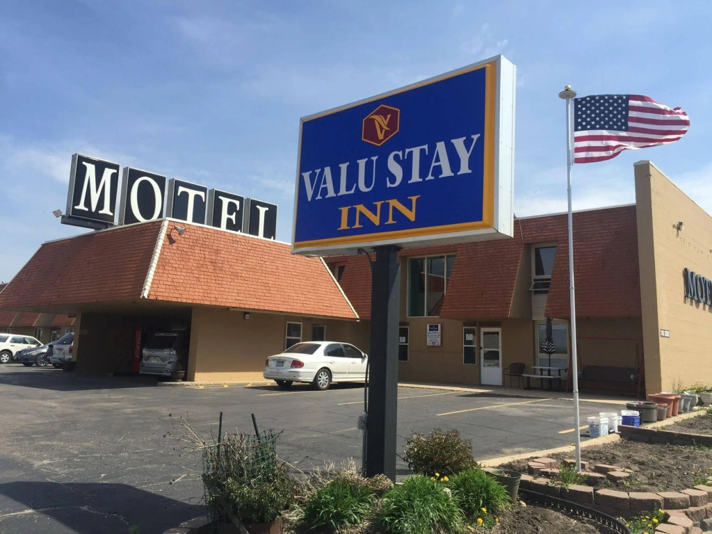 Executive Inn Owatonna Hwy 35