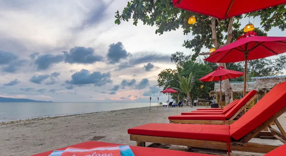 la plage resort & beach club