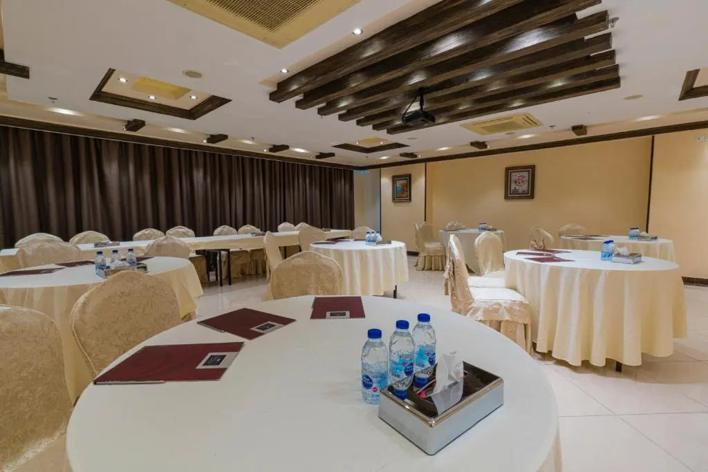 Platinium Seventy Serviced Apartments