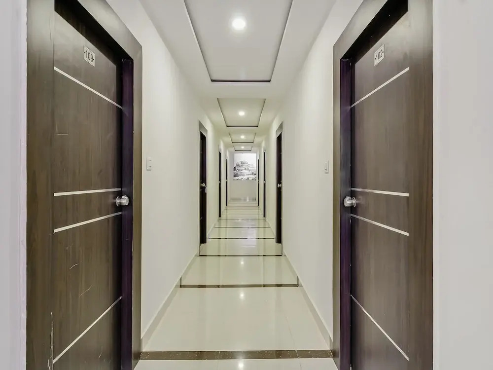OYO 26941 Hotel Palm International