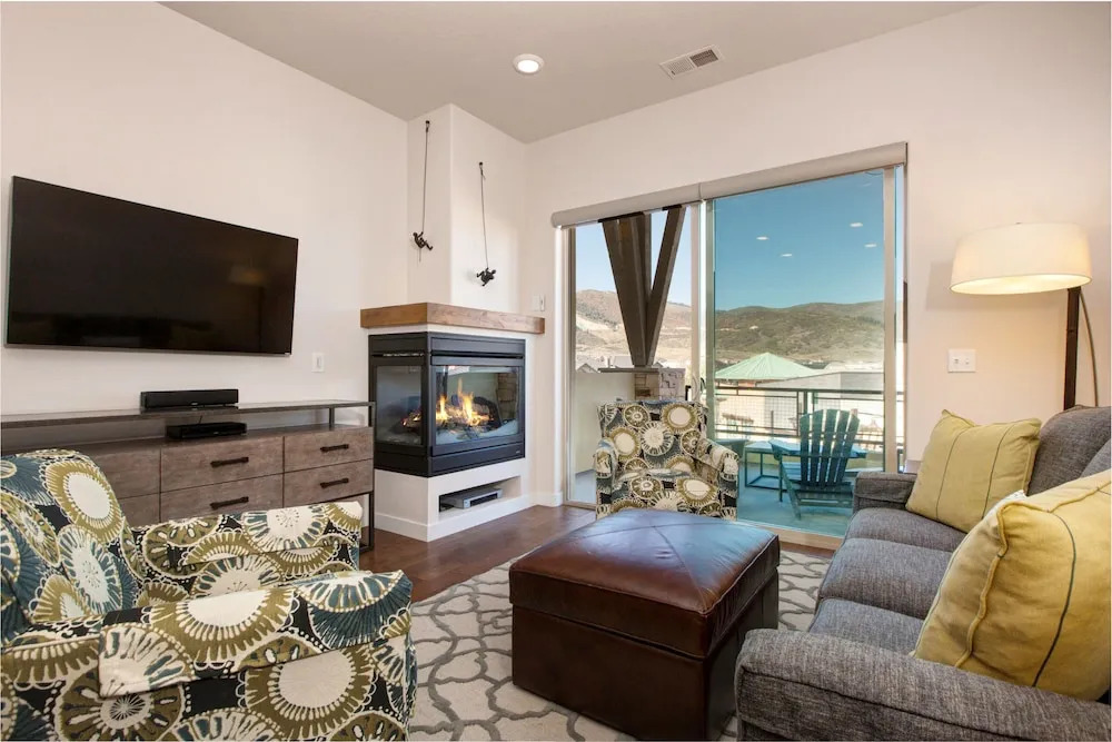 2br/2ba Newpark Terrace  W/ Hot Tub 2 Bedroom Condo
