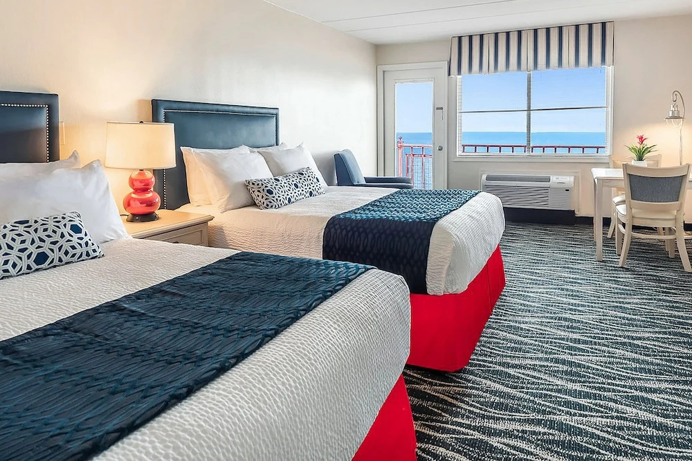 Dunes Suites Oceanfront