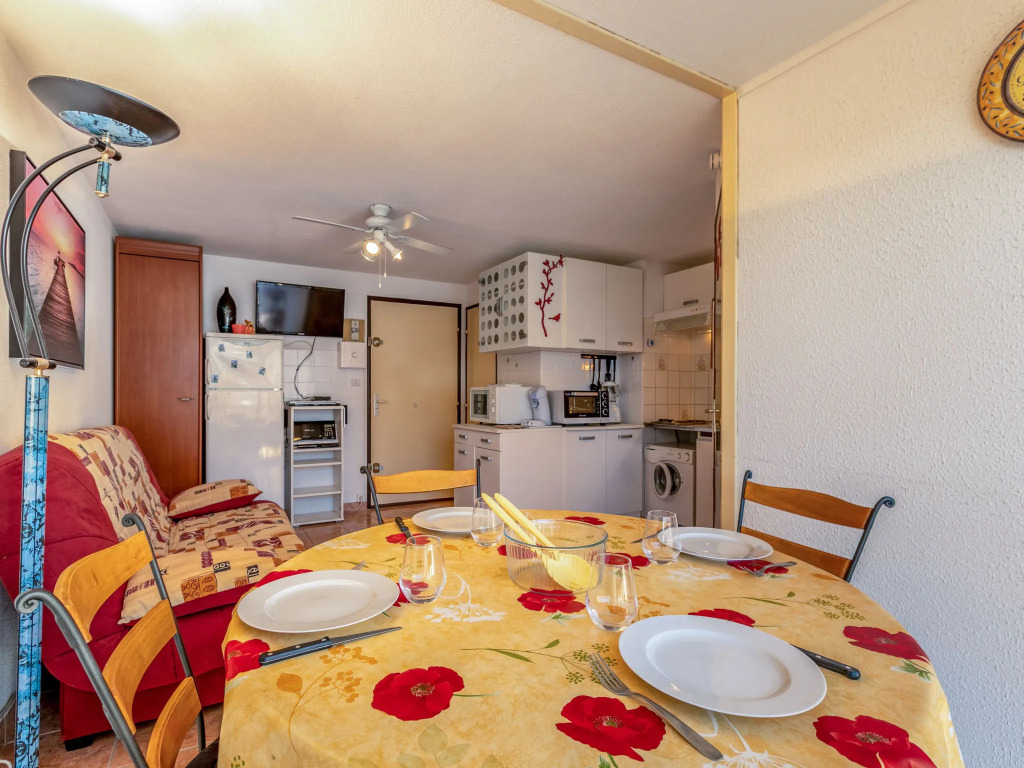 Apartment Les Maisons sur la Plage-3 by Interhome
