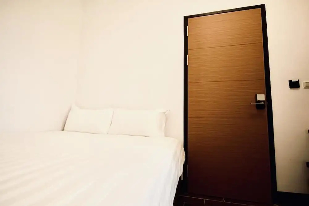 25 Inn Kenting Henchun