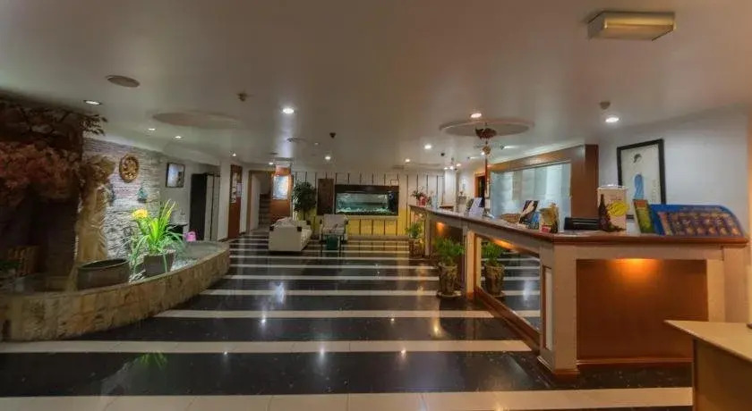 OYO 122 Hotel Chinatown 2