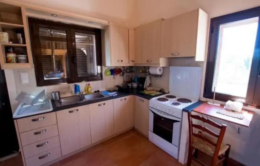 Holiday Home 3 Bedrooms 1 Bathroom - Kastellos