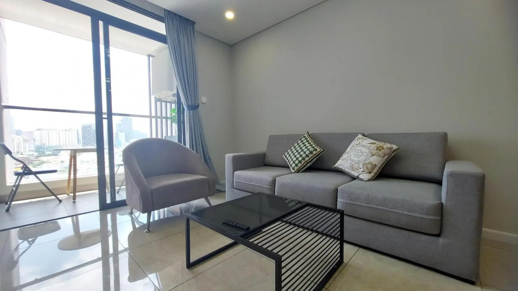 The Goldview Apartment - Luxury Apartment & Furnished Suites & River View & Infinity Pools & Gym & BBQ & High speed internet & Centrally located