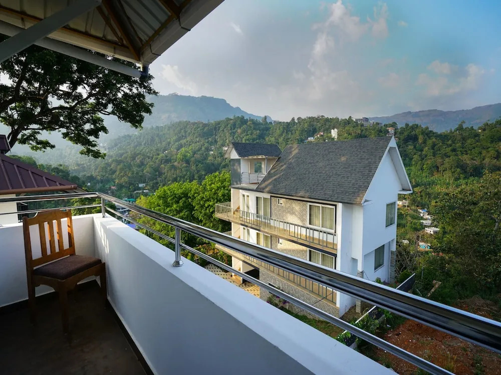 OYO 13434 Hotel Hill Top
