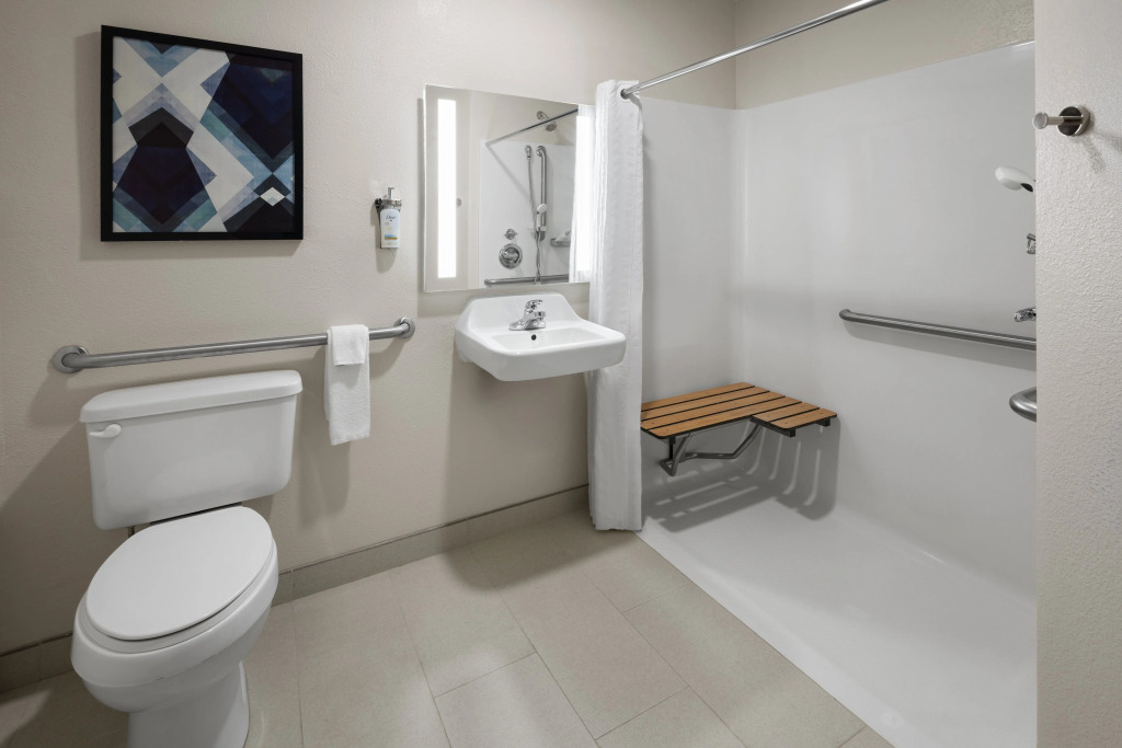 Candlewood Williamsport by IHG