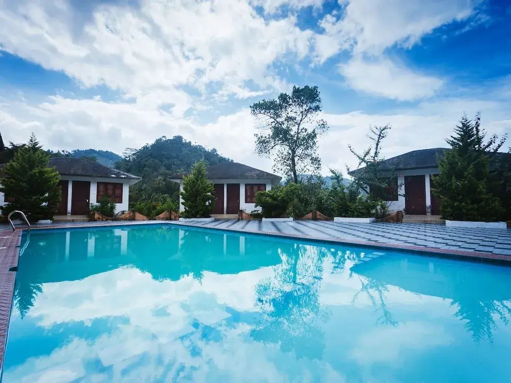 Misty Garden Resorts by OYO Rooms