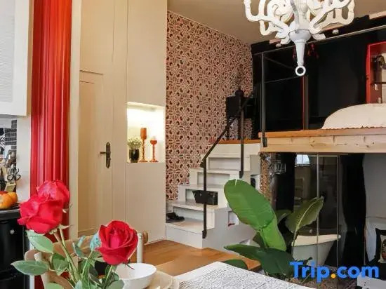 Lian‘s Cozy Garden Cottage (Beside Shaanxi South Rd. Subway Station)