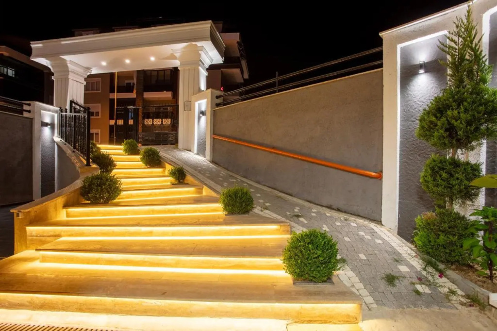 Loovox Suites