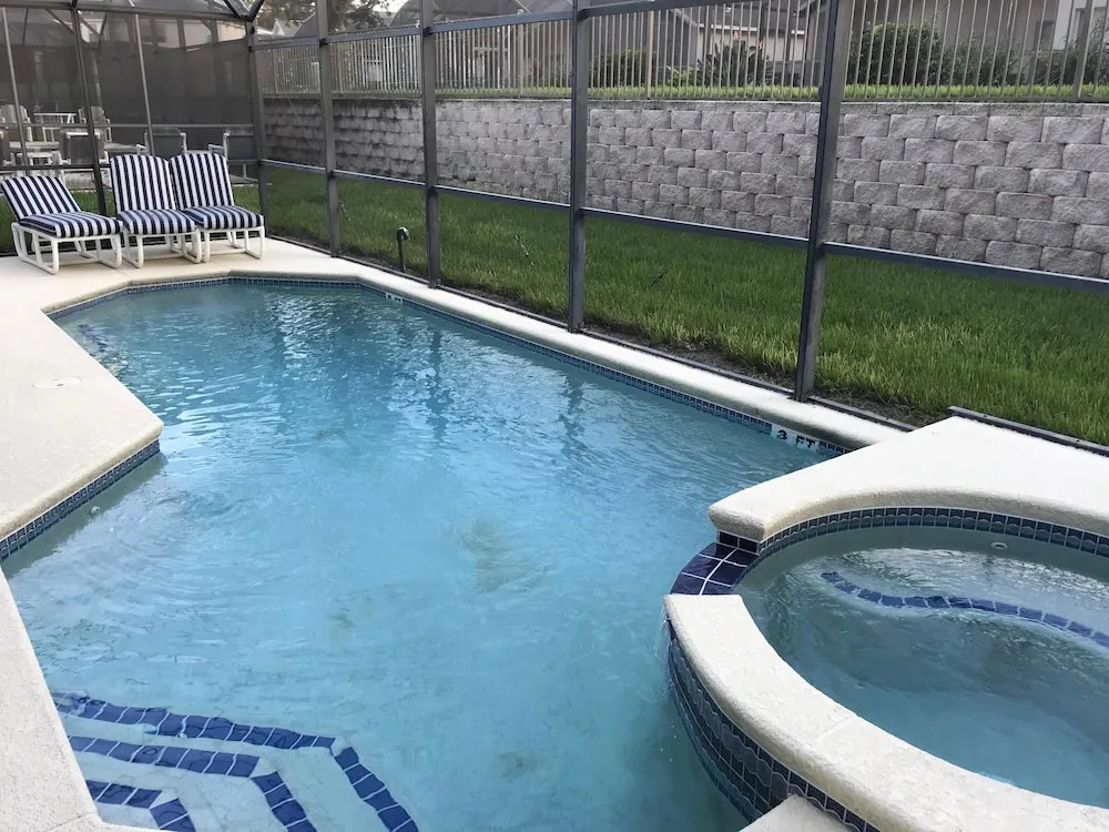 4BR 3BA Home in Emerald Island Resort by CV-8540