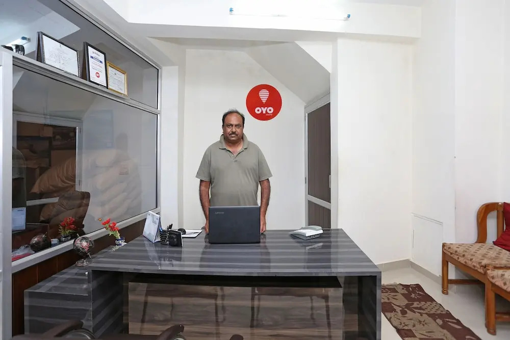 OYO 7138 Acharya Cottage