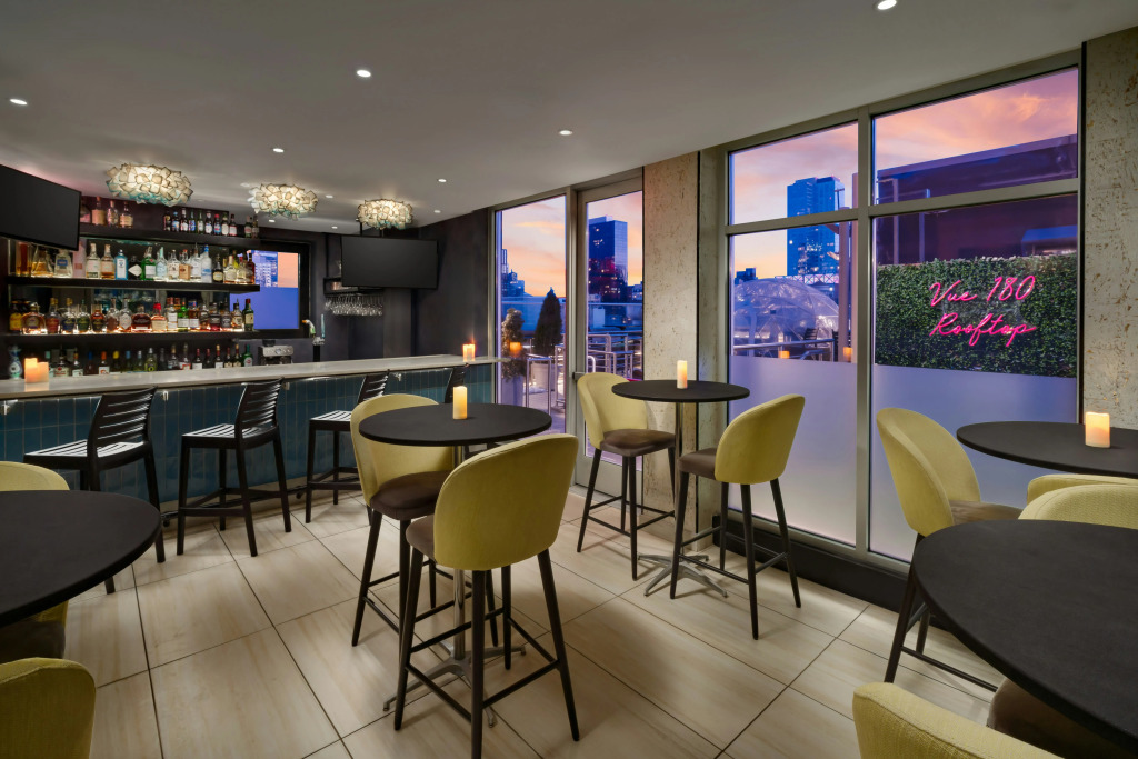 DoubleTree by Hilton New York Times Square South