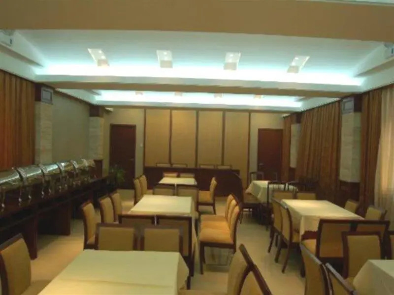 Communications Hotel Beijing