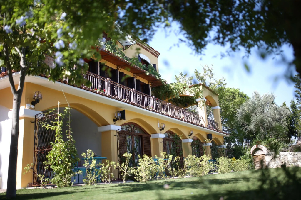 Villa Taraça Alaçatı Romantik Otel