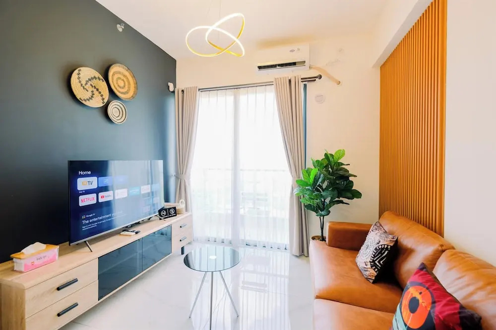Modern Look 2Br At Sky House Bsd Apartment