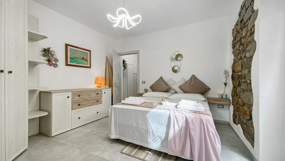 La Perla Di Anna in La Maddalena