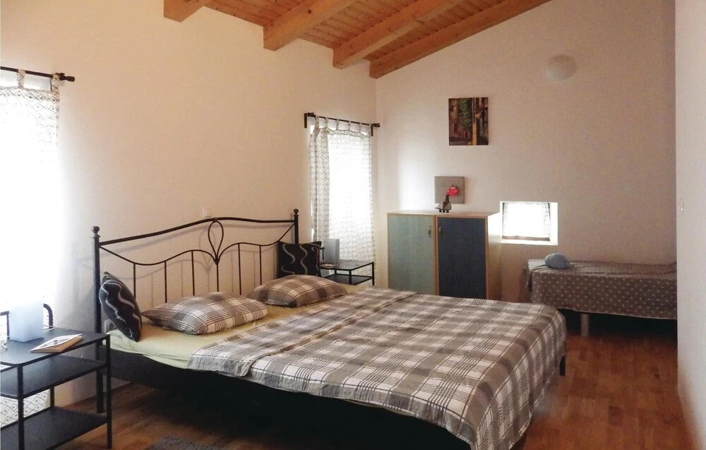 Beautiful Home in Bale With Wifi and 1 Bedrooms