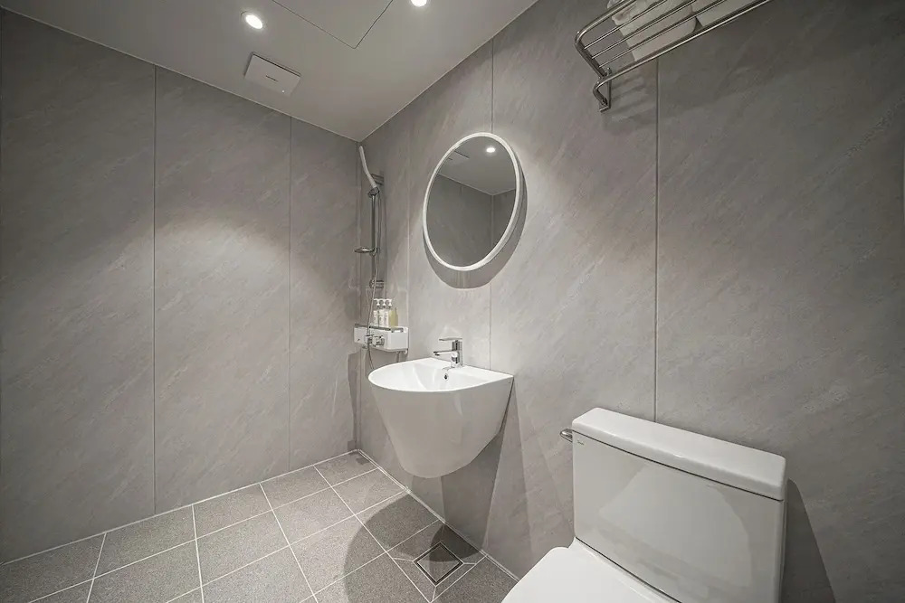Elegance hotel hwangridan