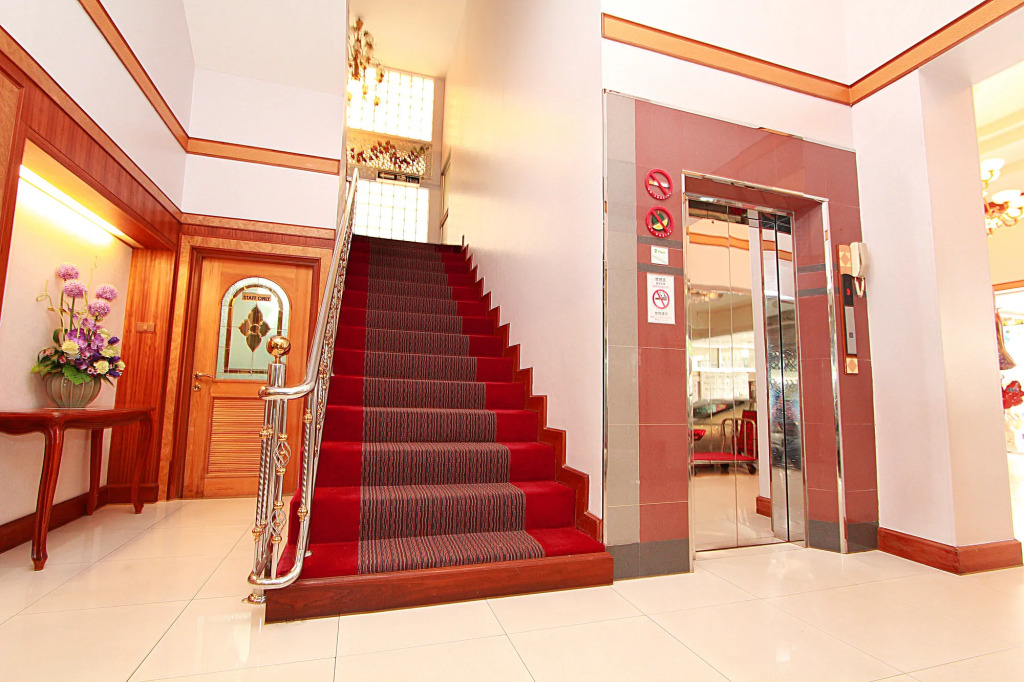 Sakol Hotel