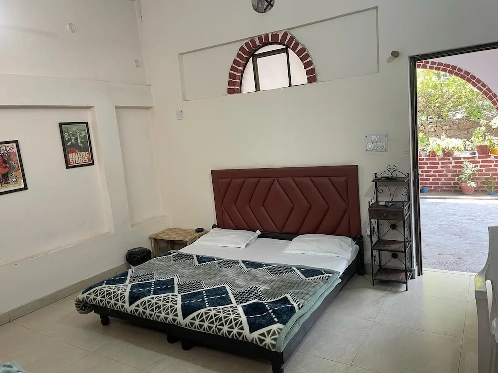 Tripti Hotel