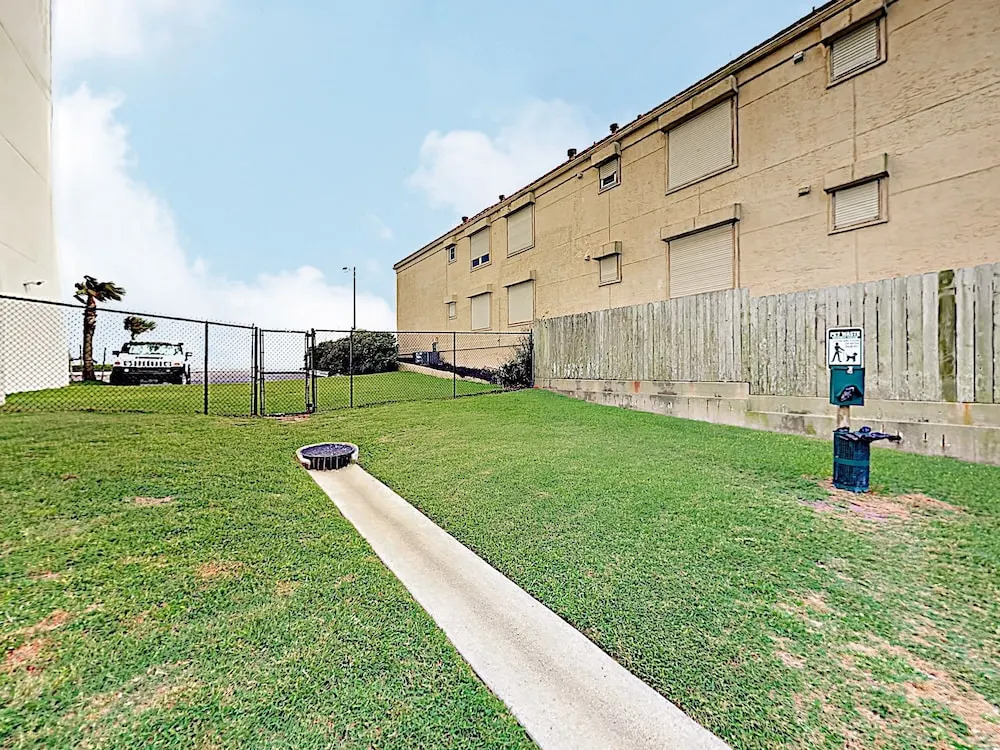 7310 Galveston - 2 Br Condo