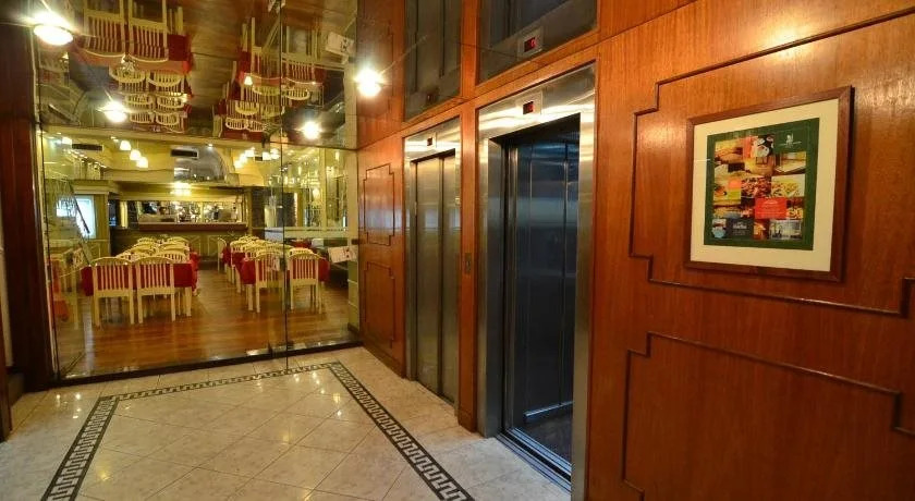 Conquistador Hotel