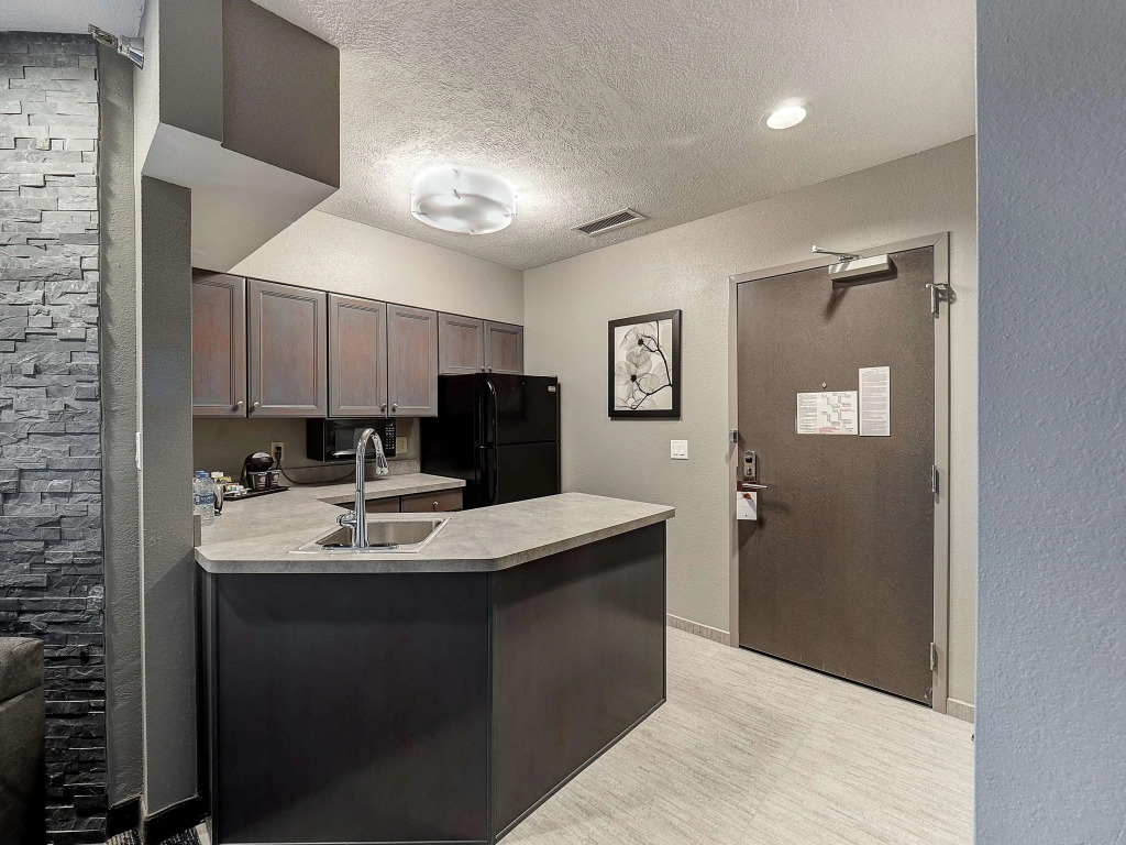 DoubleTree by Hilton Bloomington