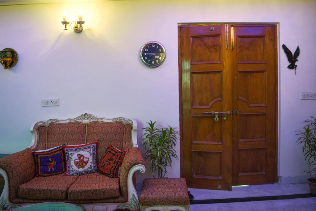 Neverland Hostel