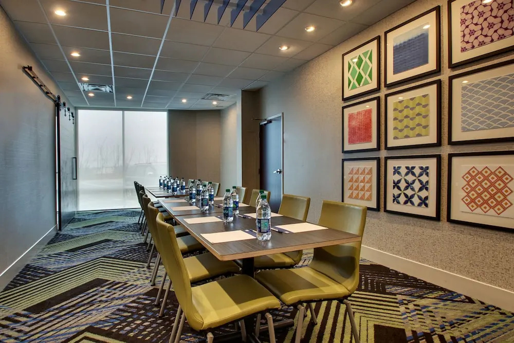 Holiday Inn Express & Suites Mt Sterling North by IHG