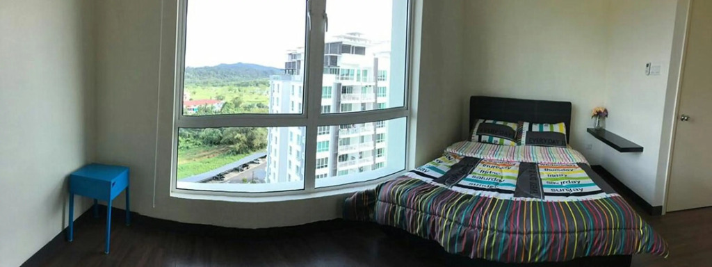 Sandakan Spacious and Comfortable Pool View Condo